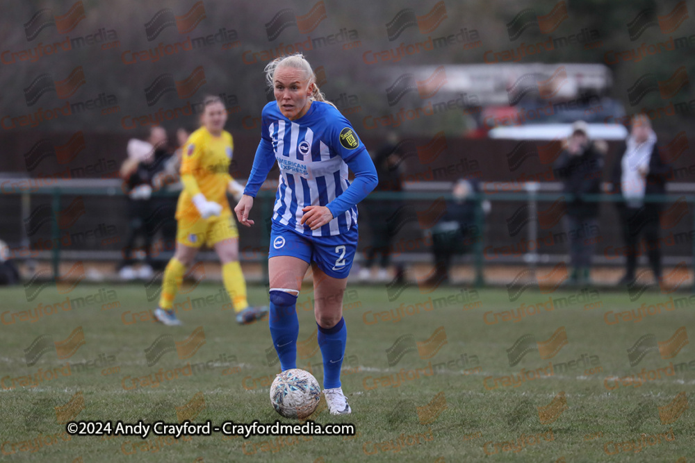 Luton-Town-Womens-v-Brighton-and-Hove-Albion-Womens-140124-45