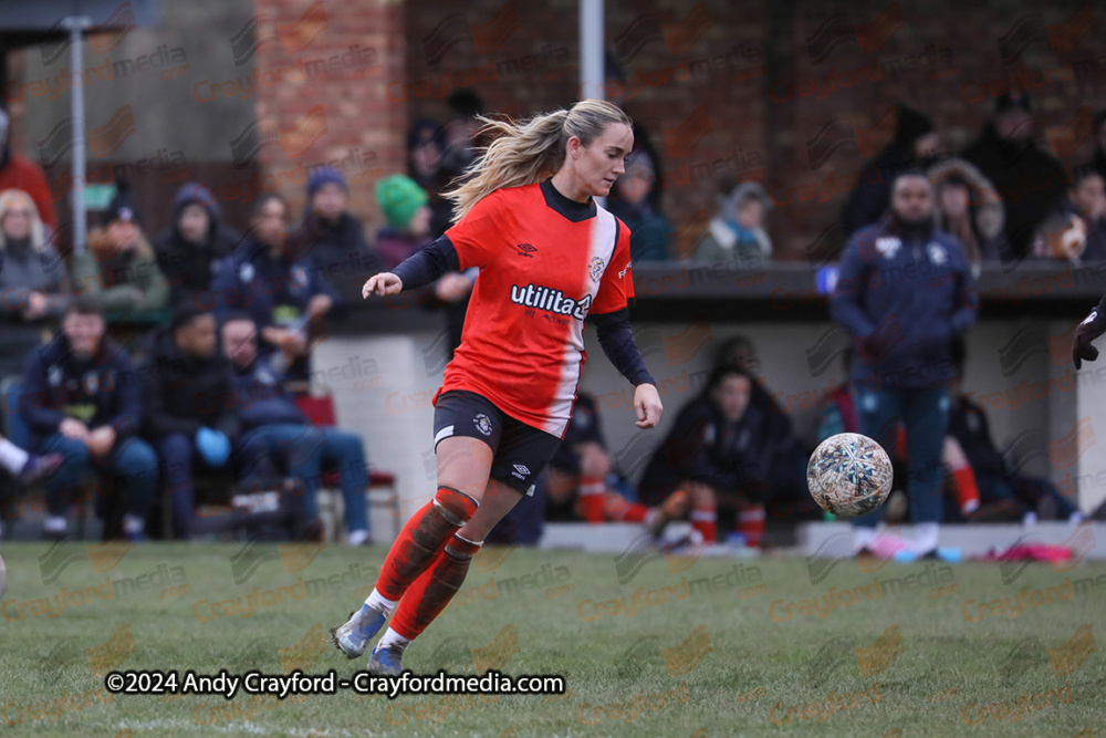 Luton-Town-Womens-v-Brighton-and-Hove-Albion-Womens-140124-78