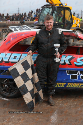 1300STOCKS-Kings-Lynn-250524-39