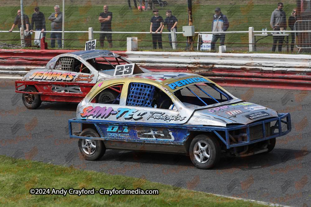 1300STOCKS-Hednesford-160624-120