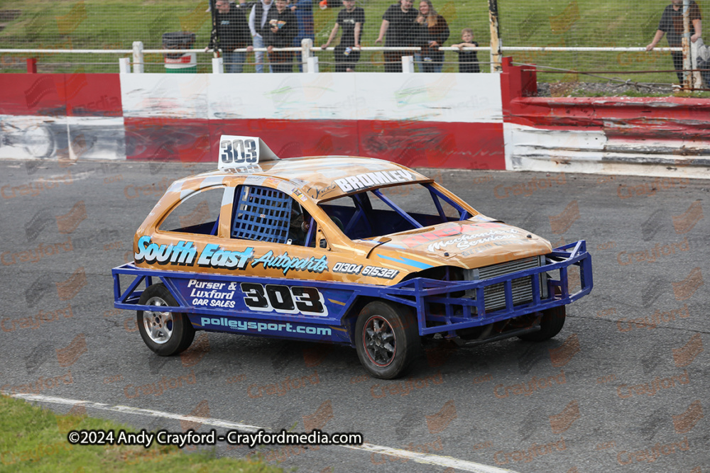 1300STOCKS-Hednesford-160624-147