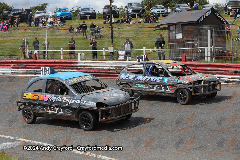 1300STOCKS-Hednesford-160624-162