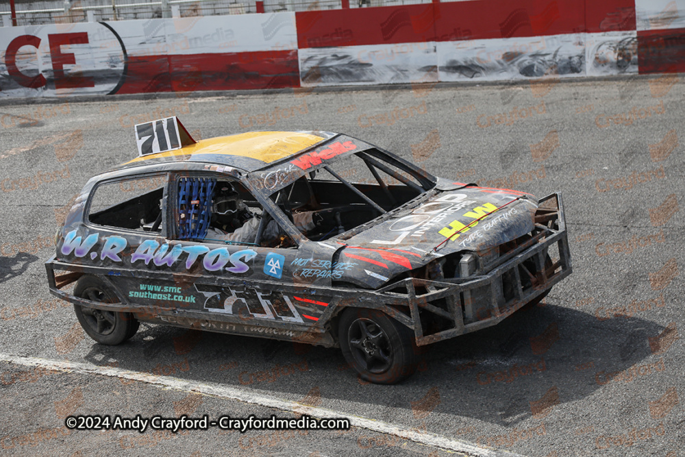 1300STOCKS-Hednesford-160624-196