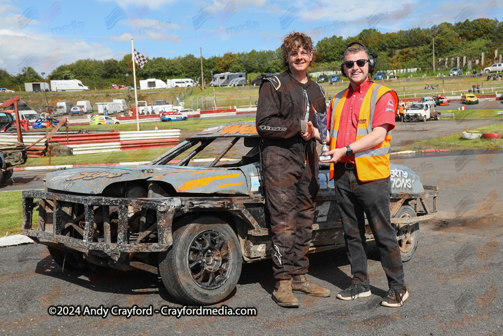 1300STOCKS-Hednesford-160624-218