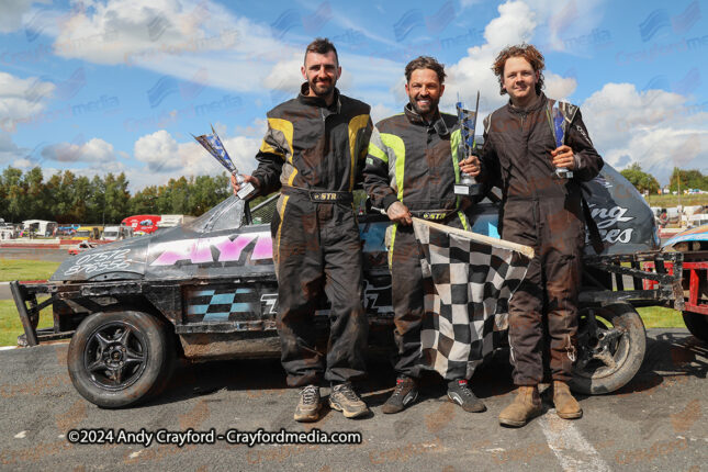 1300STOCKS-Hednesford-160624-221