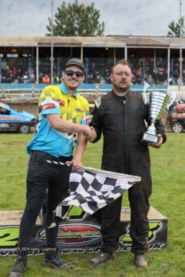 1300STOCKS-Mildenhall-150624-116