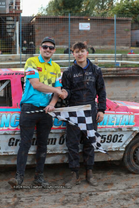 1300STOCKS-Mildenhall-150624-280