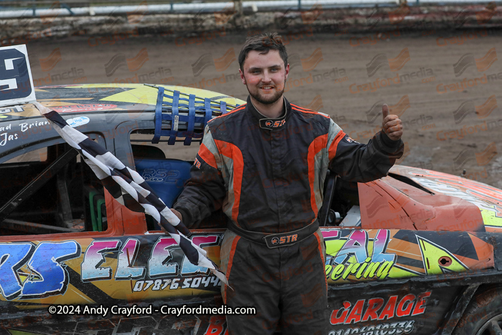 1300STOCKS-Mildenhall-150624-329