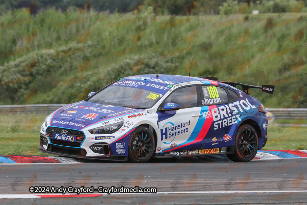 BTCC-Thruxton-090624-R11-100