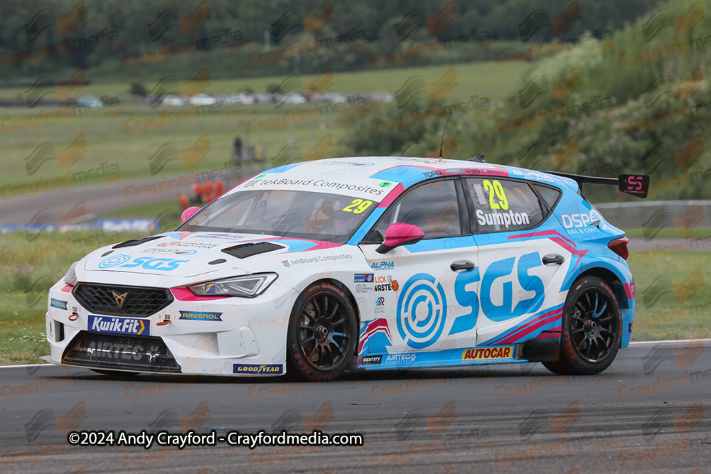 BTCC-Thruxton-090624-R11-75