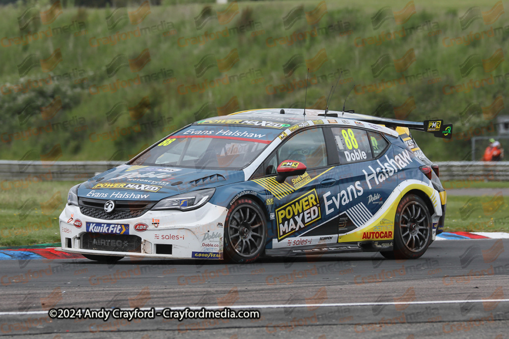 BTCC-Thruxton-090624-R11-84