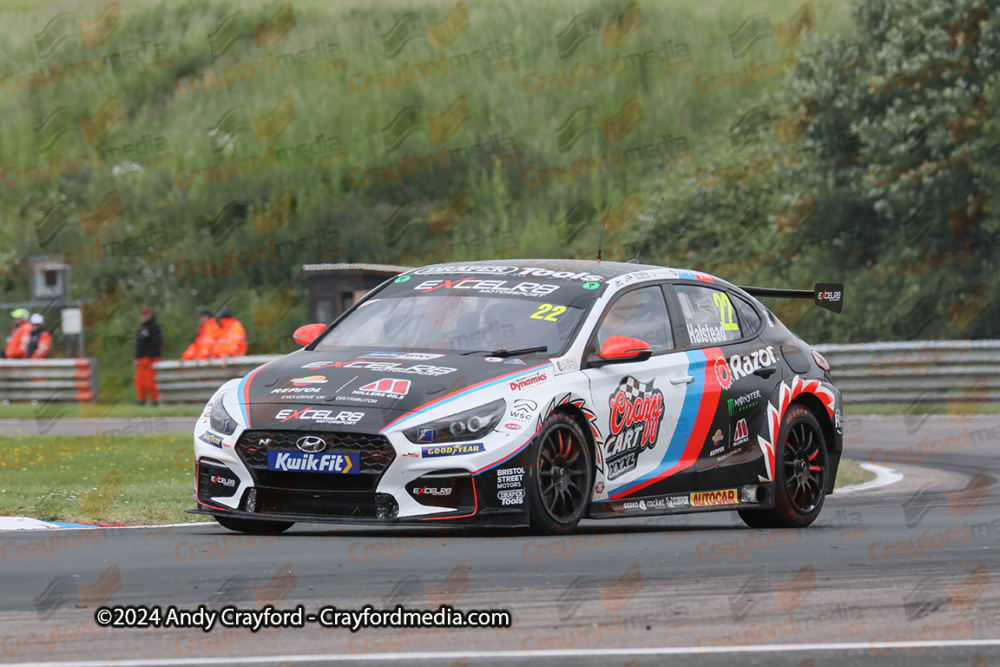 BTCC-Thruxton-090624-R11-97