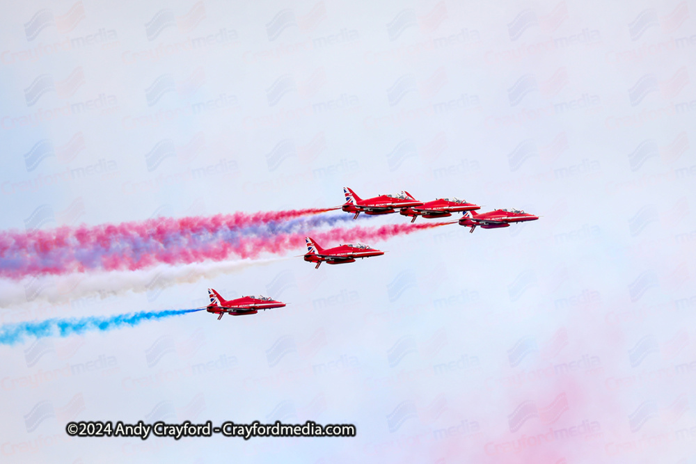 REDARROWS-Eastbourne-Airbourne-2024-49