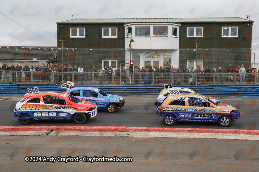 1300STOCKS-Lochgelly-170824-WF-1