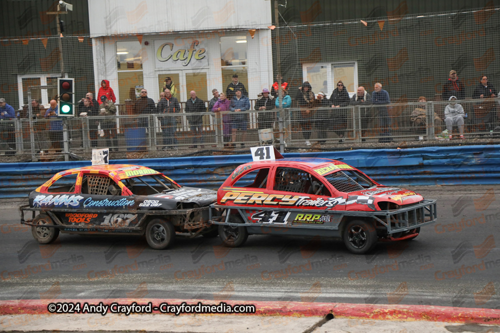 1300STOCKS-Lochgelly-170824-WF-111