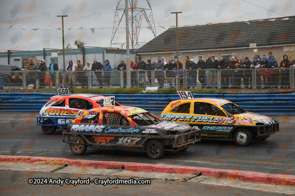 1300STOCKS-Lochgelly-170824-WF-115