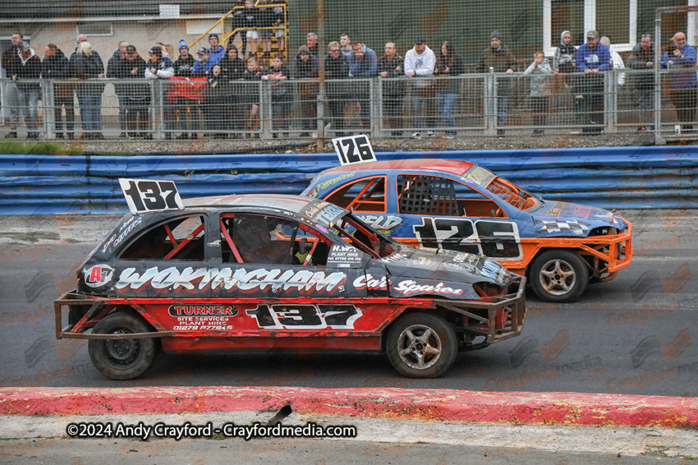 1300STOCKS-Lochgelly-170824-WF-4