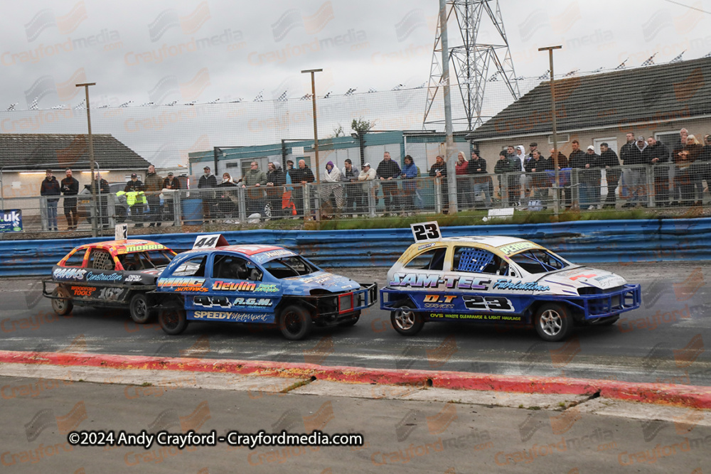 1300STOCKS-Lochgelly-170824-WF-72