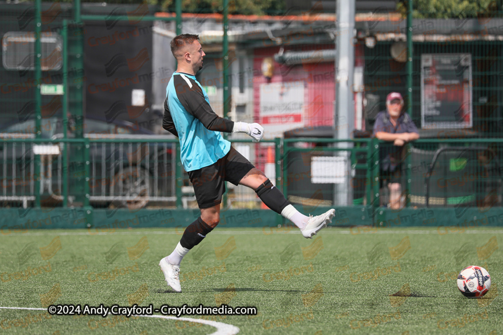 Cobham-v-AFC-Whyteleafe-260824-135