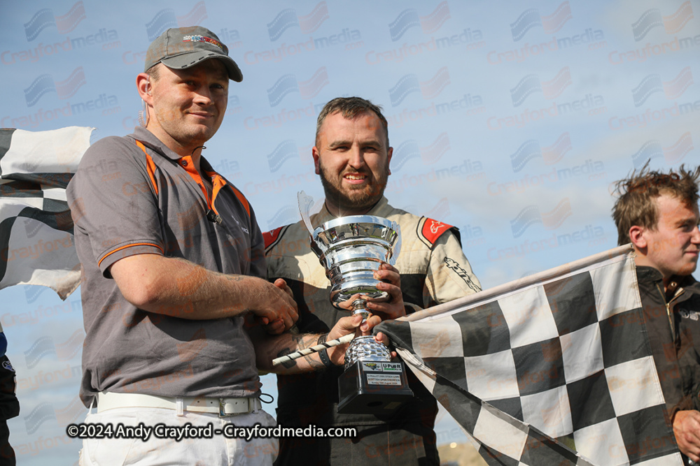 1300STOCKS-Lochgelly-180824-SO-115