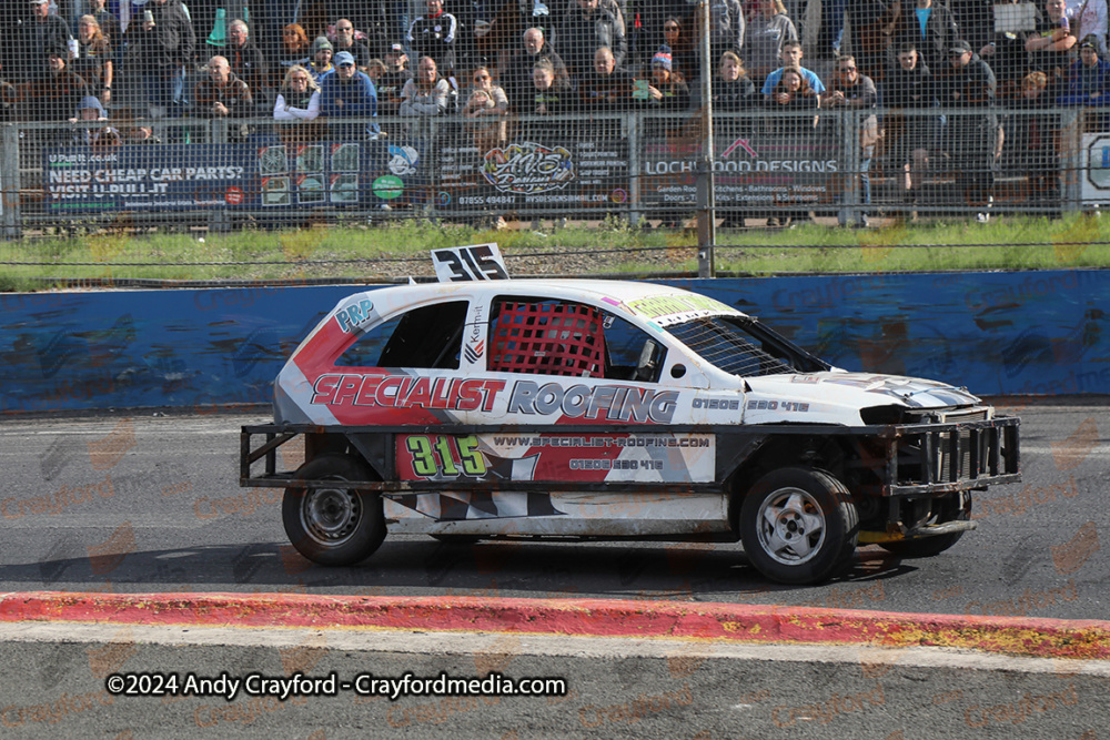 1300STOCKS-Lochgelly-180824-SO-43