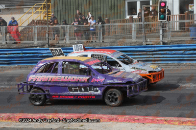 1300STOCKS-Lochgelly-180824-IC-1