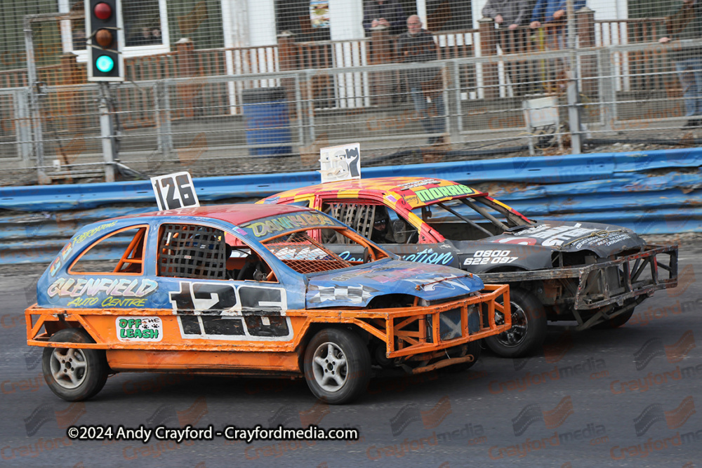 1300STOCKS-Lochgelly-180824-IC-102