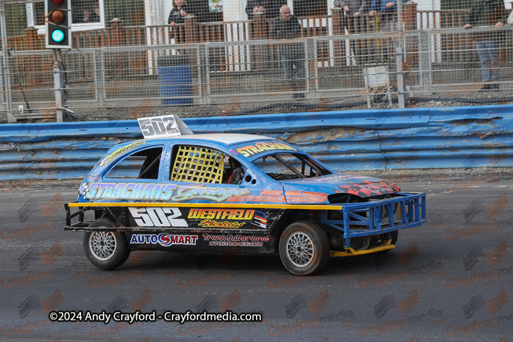1300STOCKS-Lochgelly-180824-IC-108
