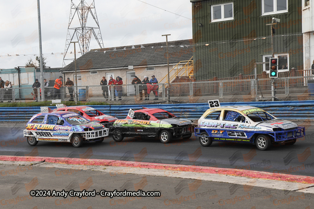 1300STOCKS-Lochgelly-180824-IC-109