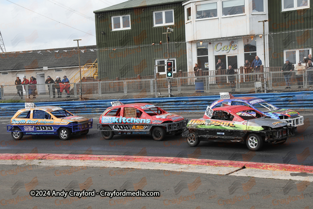 1300STOCKS-Lochgelly-180824-IC-114