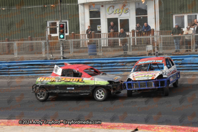 1300STOCKS-Lochgelly-180824-IC-122