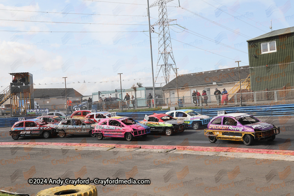 1300STOCKS-Lochgelly-180824-IC-24