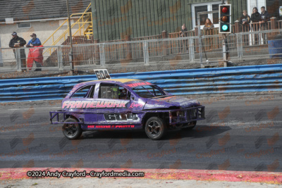 1300STOCKS-Lochgelly-180824-IC-27