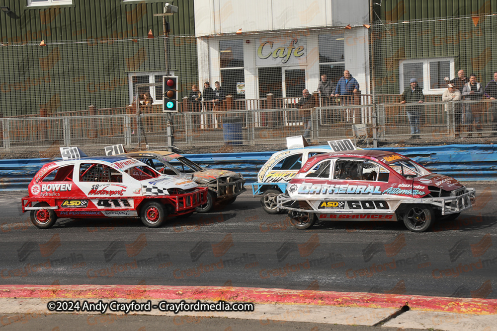 1300STOCKS-Lochgelly-180824-IC-33