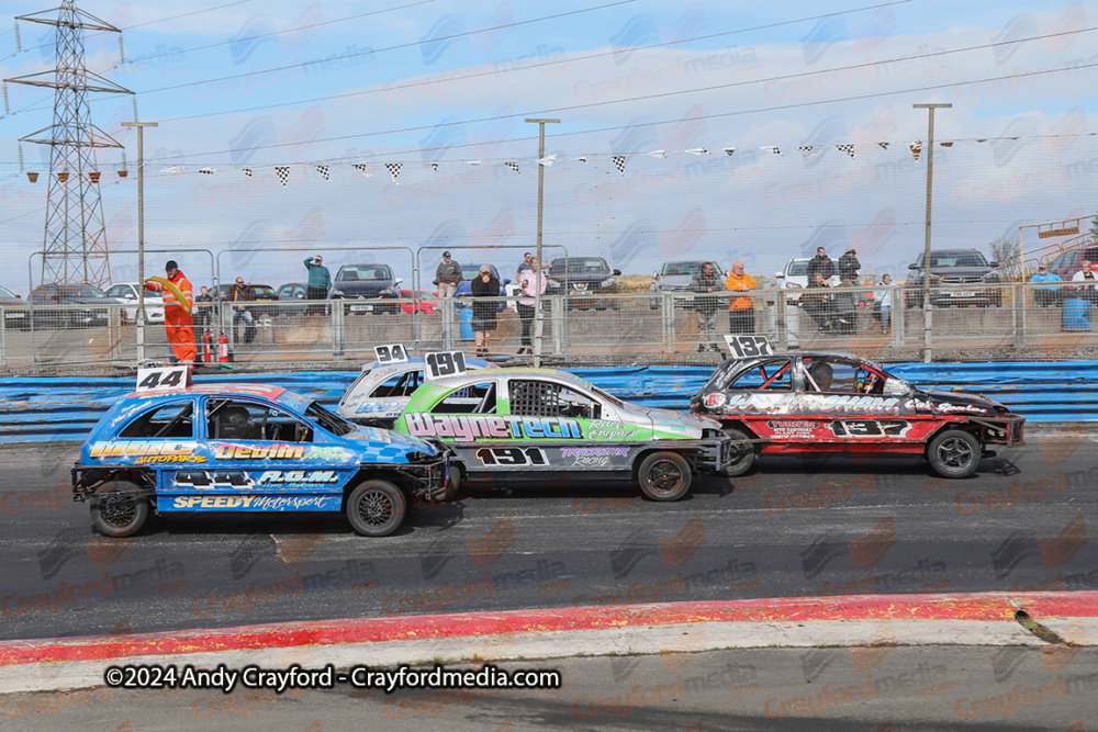 1300STOCKS-Lochgelly-180824-IC-46