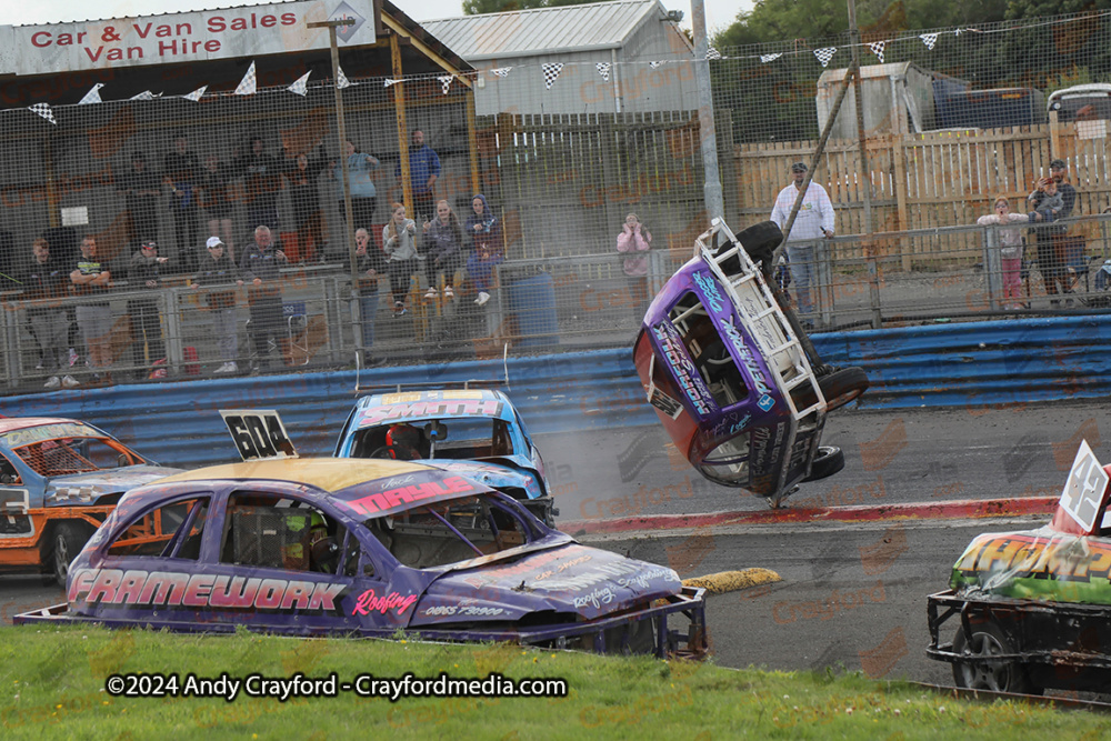 1300STOCKS-Lochgelly-180824-IC-70