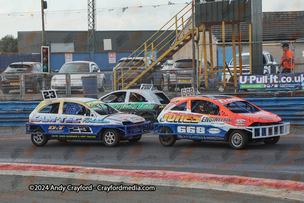1300STOCKS-Lochgelly-180824-IC-73