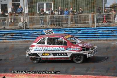 1300STOCKS-Lochgelly-180824-IC-77