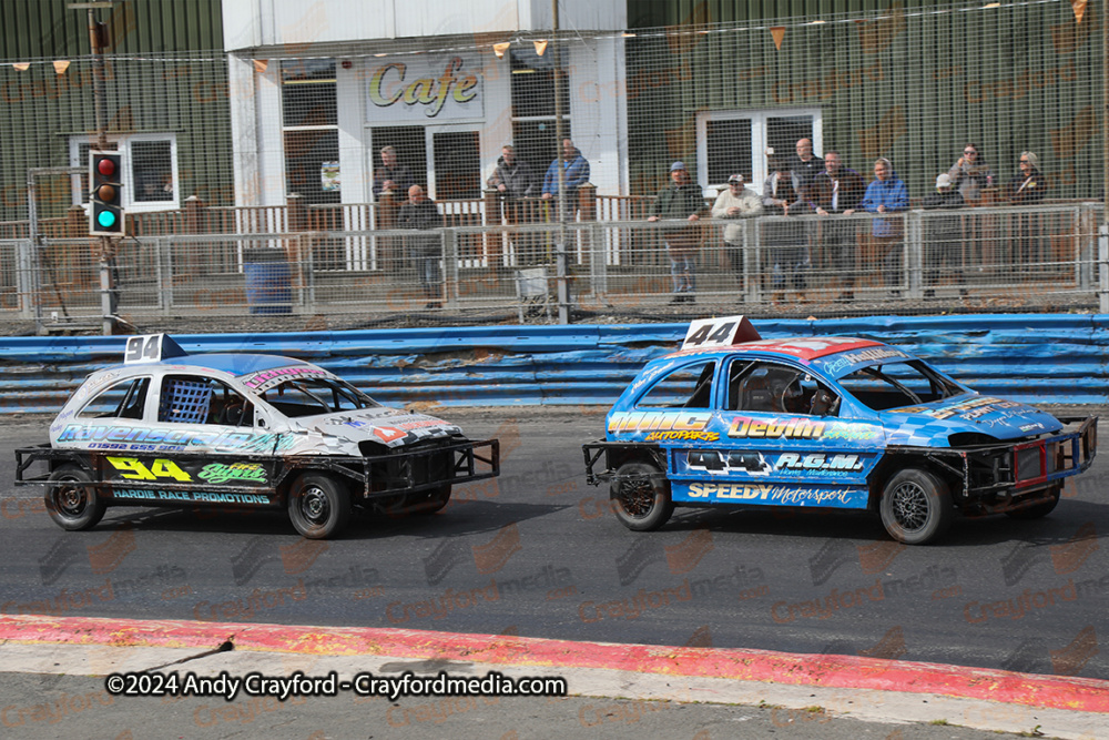 1300STOCKS-Lochgelly-180824-IC-92