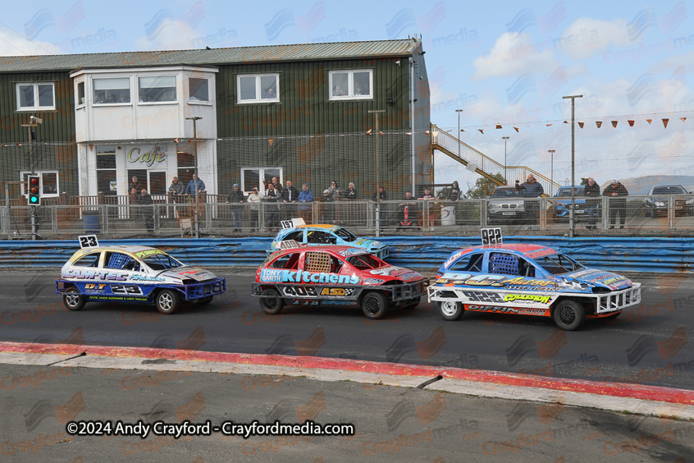 1300STOCKS-Lochgelly-180824-IC-98