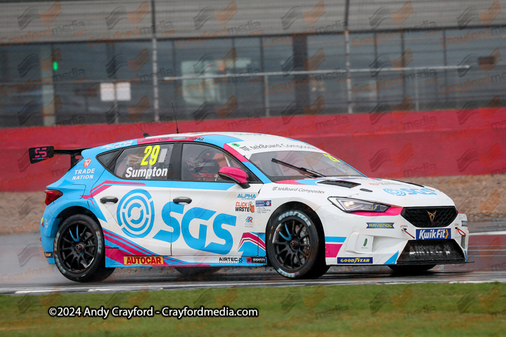 BTCC-Silverstone-220924-R27-11