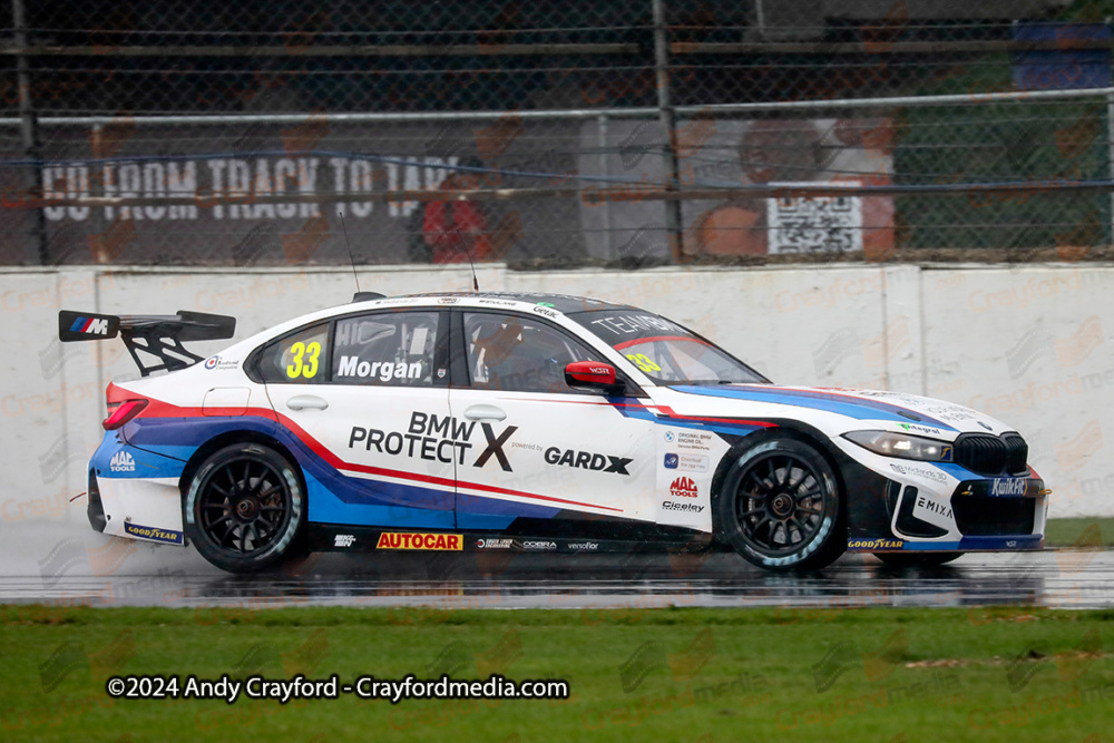 BTCC-Silverstone-220924-R27-17