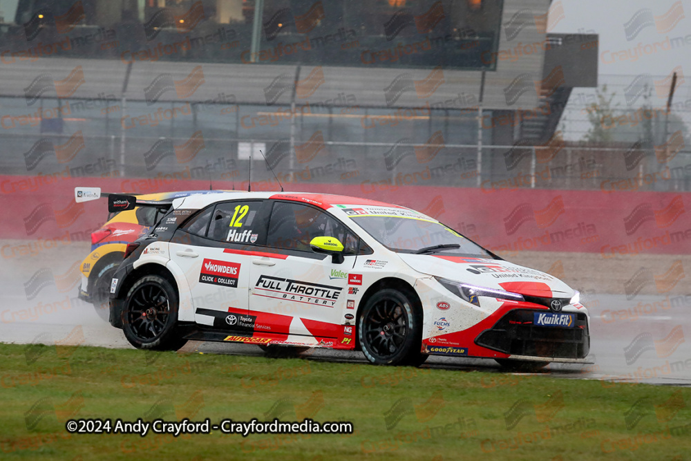 BTCC-Silverstone-220924-R27-24