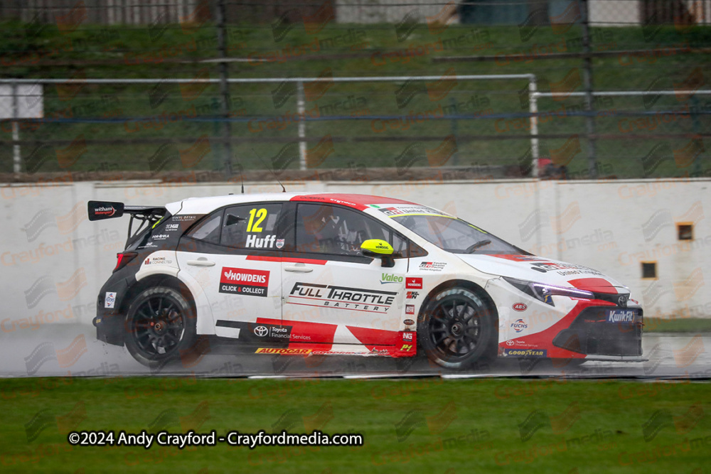 BTCC-Silverstone-220924-R27-43