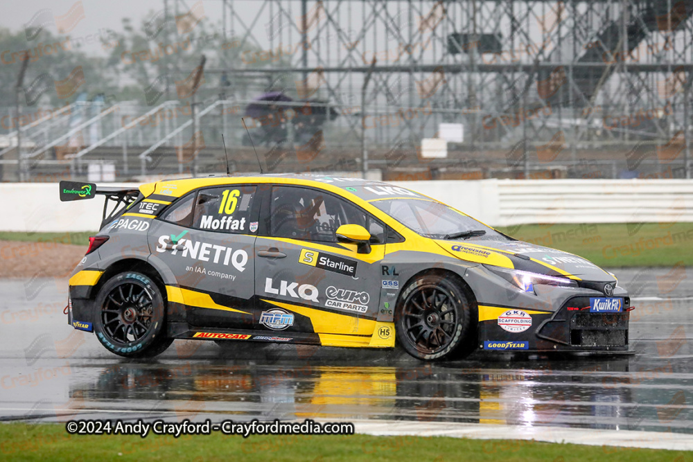 BTCC-Silverstone-220924-R27-55