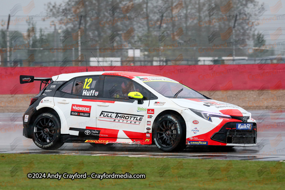 BTCC-Silverstone-220924-R27-60