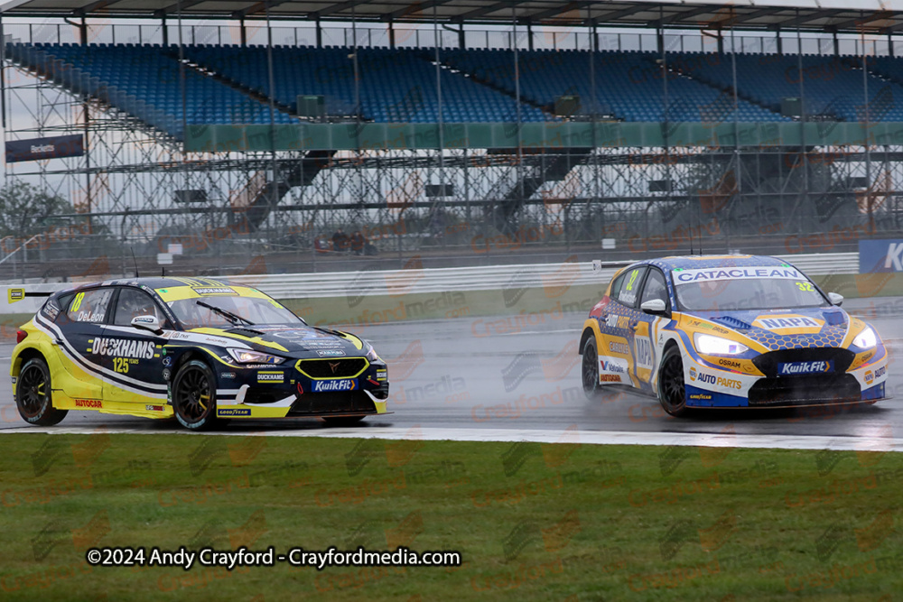 BTCC-Silverstone-220924-R27-80