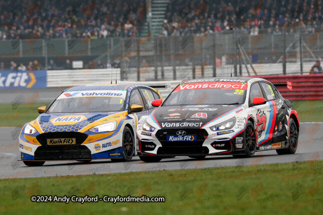 BTCC-Silverstone-220924-R26-134