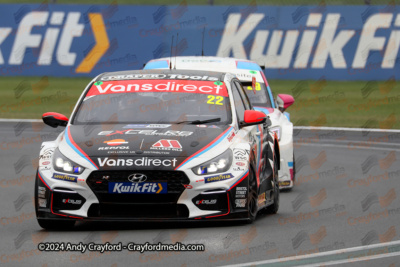 BTCC-Silverstone-220924-R26-165