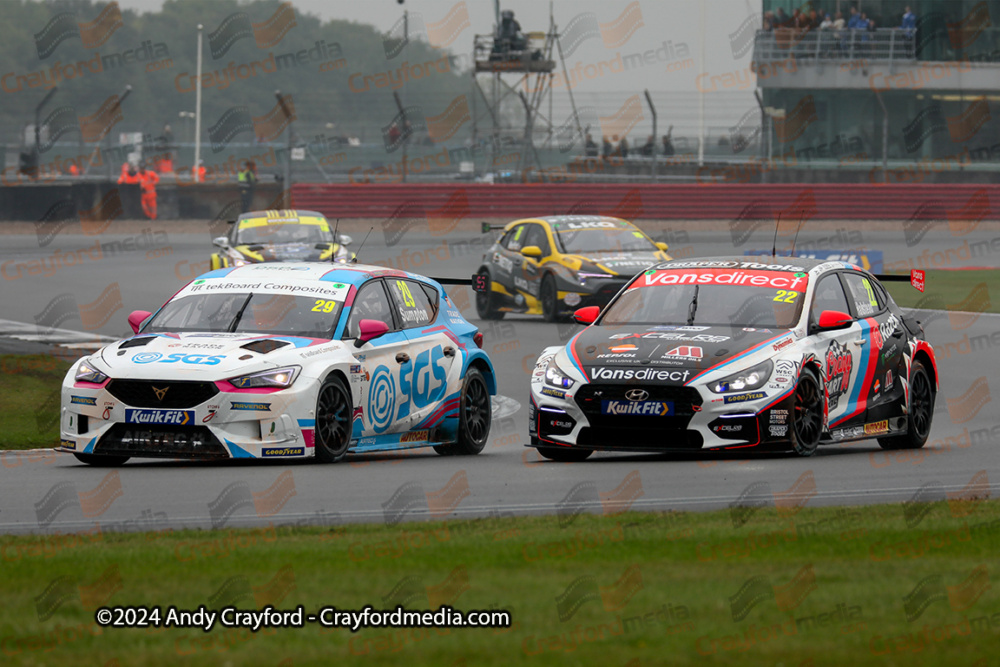 BTCC-Silverstone-220924-R26-34